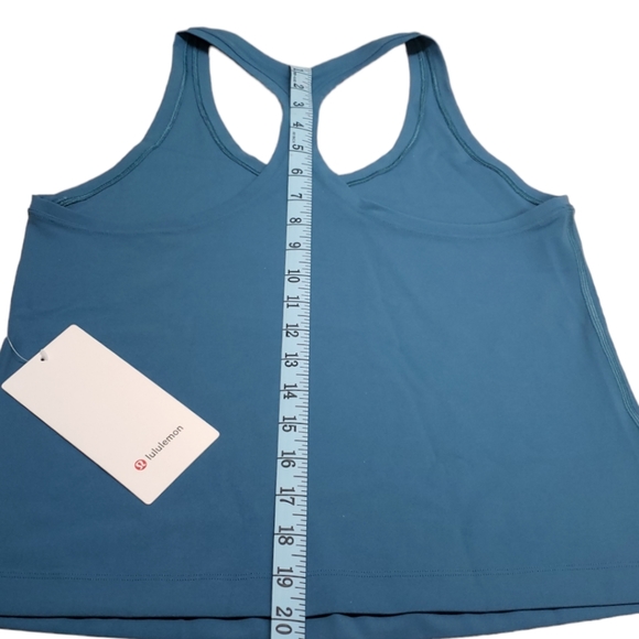 Lululemon Women's Capture Blue Cool Racerback Short Tank Top Nulu - Picture 6 of 6